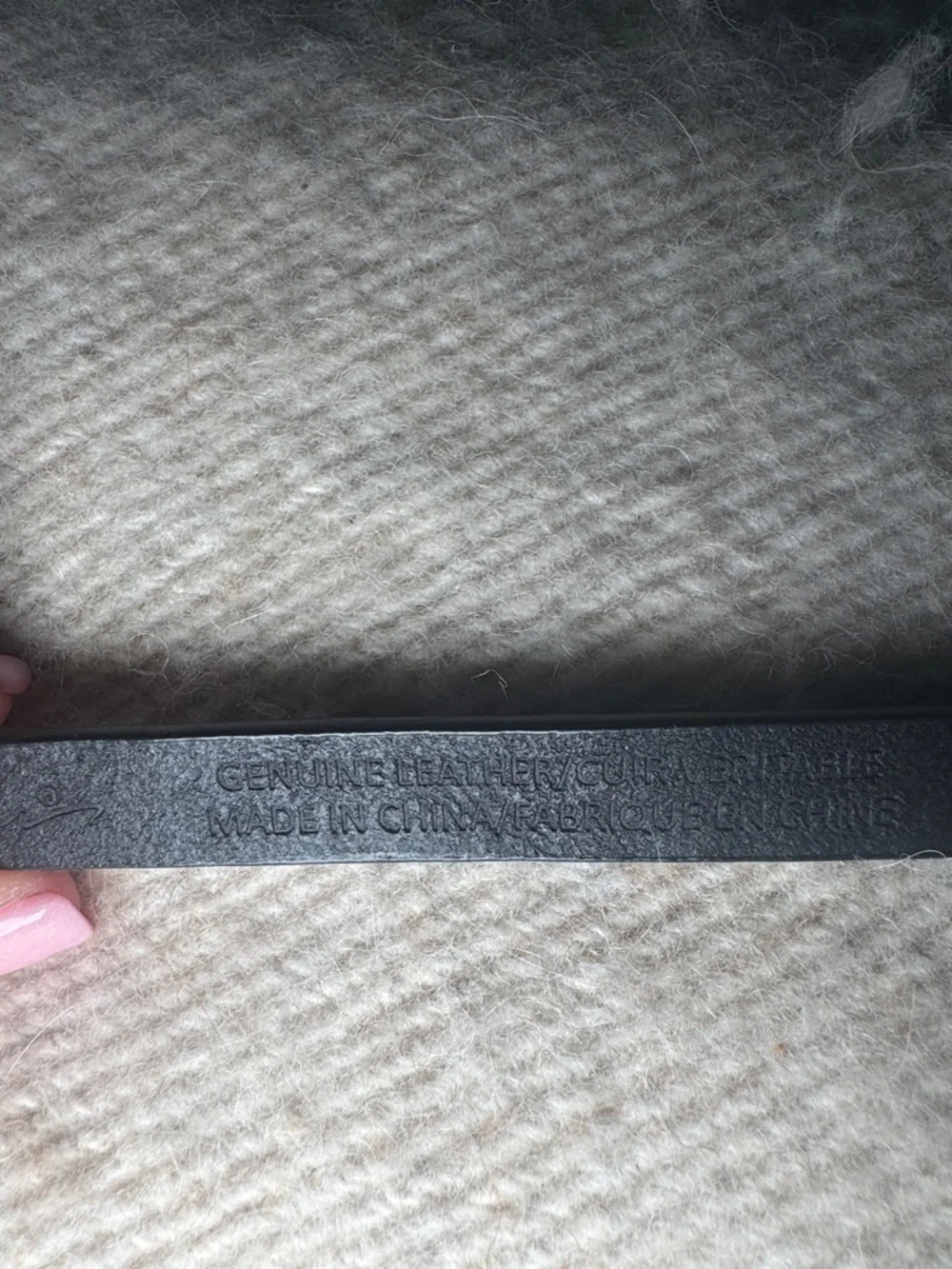 EDDIE BAUER Black Studded Skinny Leather Belt M $75 EUC KL